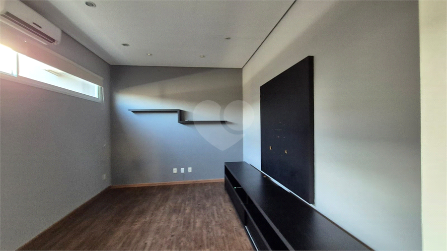 Foto REO1089931