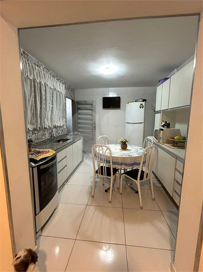 Foto REO1089938