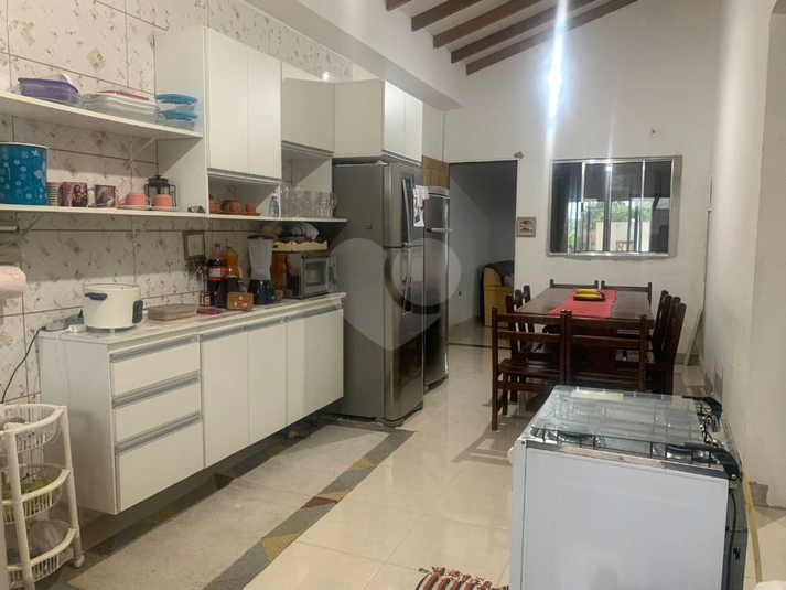 Foto REO1089939