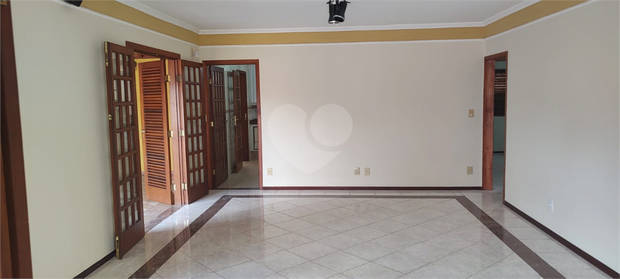 Foto REO1089955