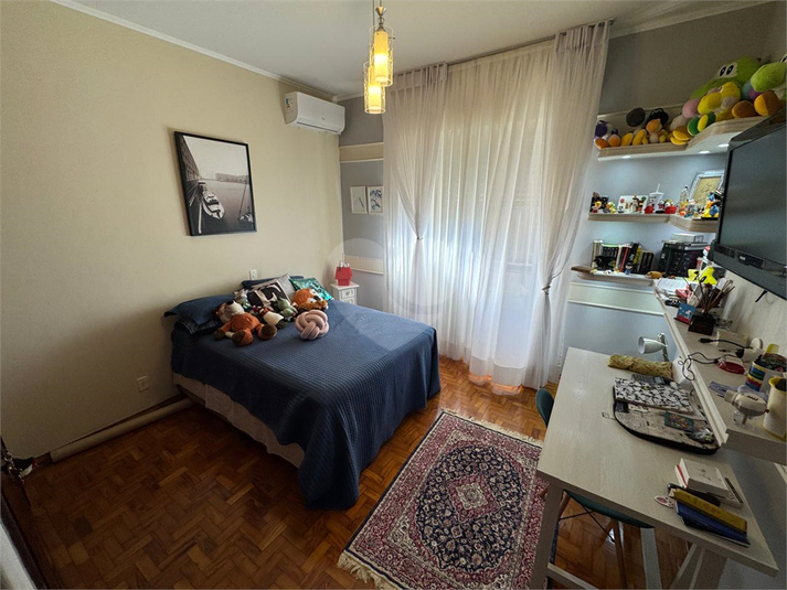 Foto REO1089964