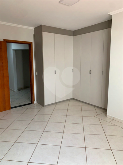 Foto REO1089971
