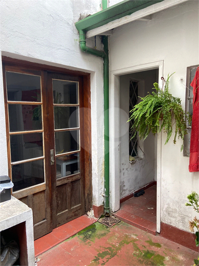 Foto REO1089972