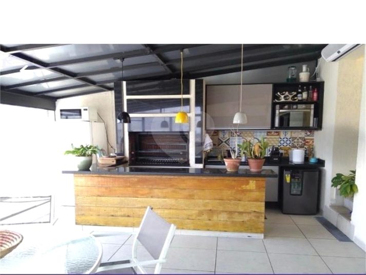Foto REO1089977