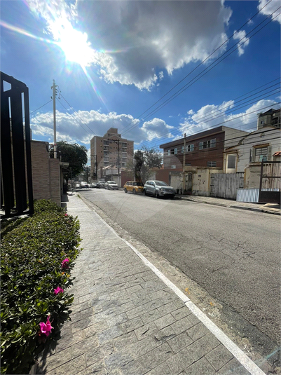 rua do predio 