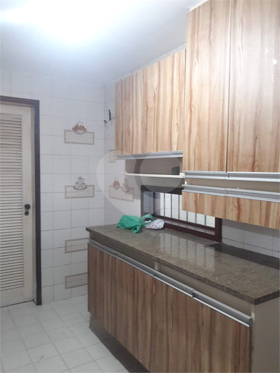 Foto REO1090037