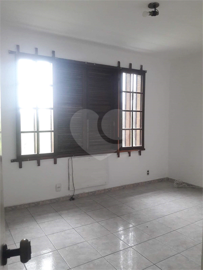 Foto REO1090037