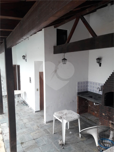 Foto REO1090037