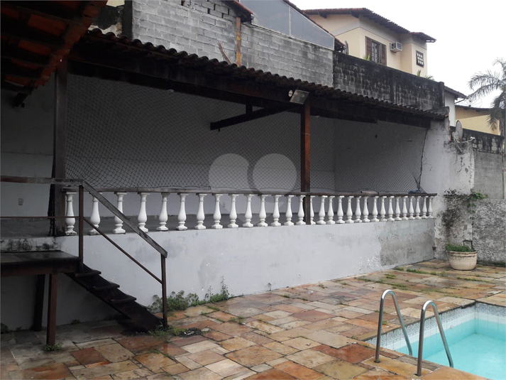 Foto REO1090037