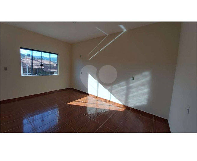 Foto REO1090044