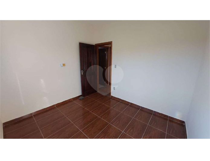 Foto REO1090044