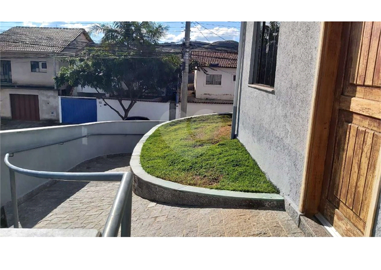 Foto REO1090044