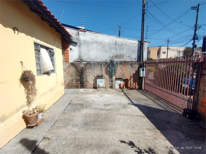 Foto REO1090045