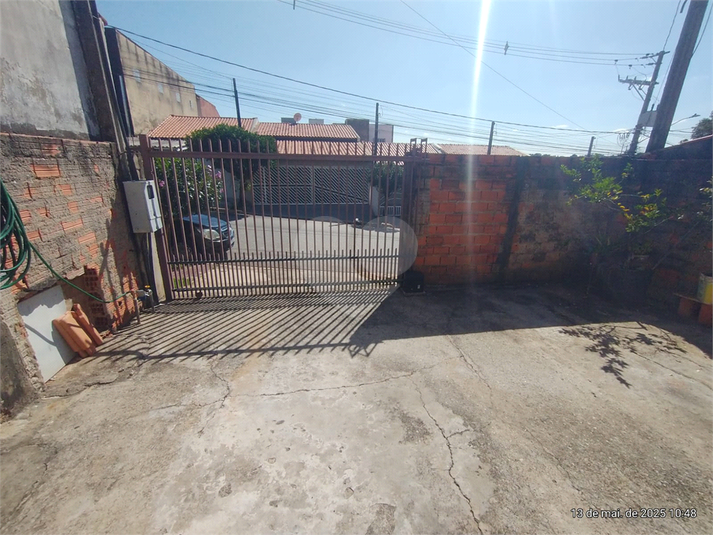 Foto REO1090045