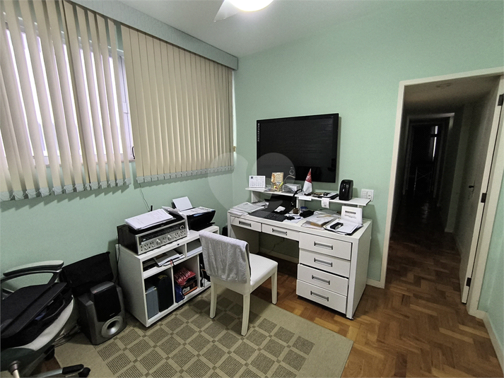 Foto REO1090047