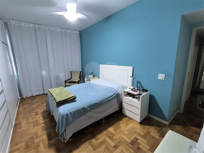 Foto REO1090047