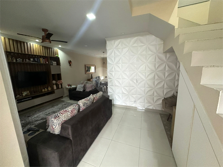 Foto REO1090059