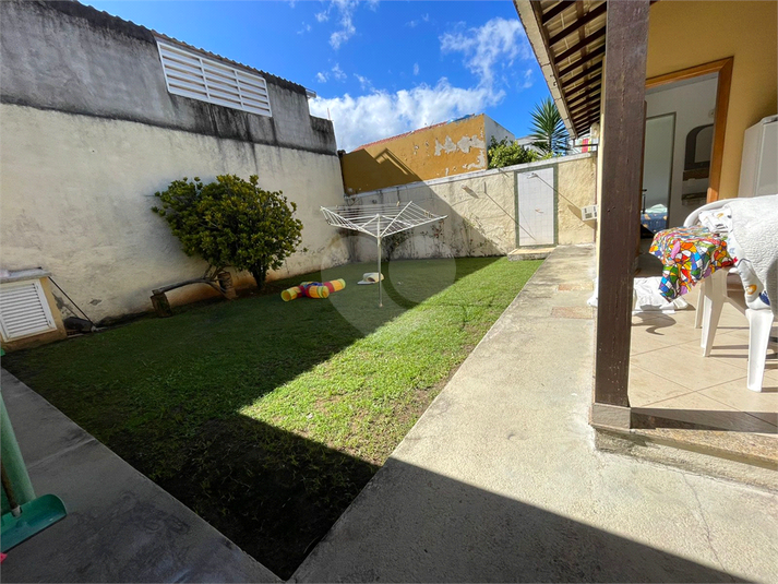 Foto REO1090063