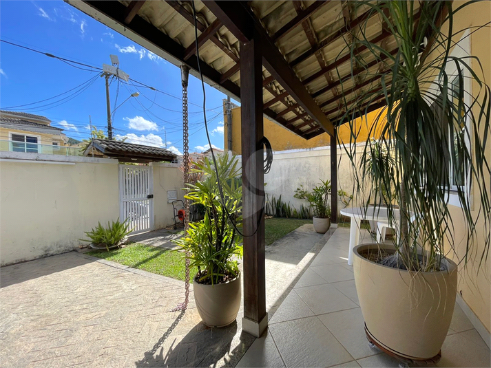 Foto REO1090063