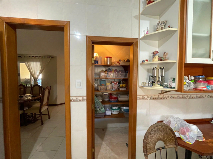 Foto REO1090063