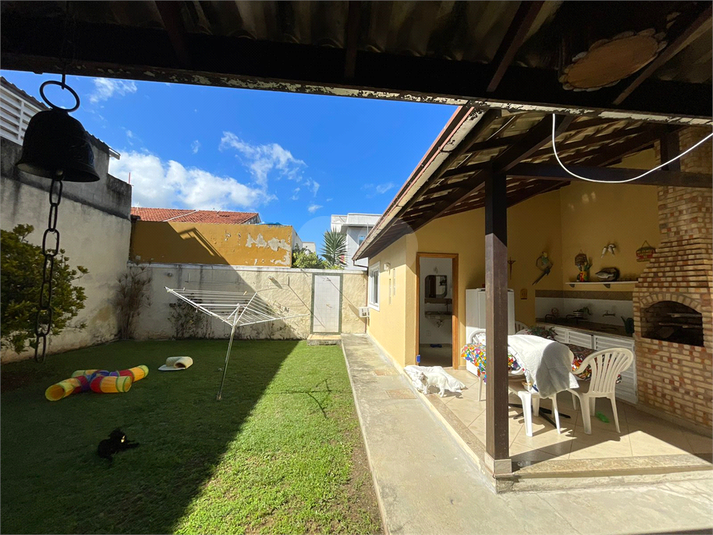 Foto REO1090063