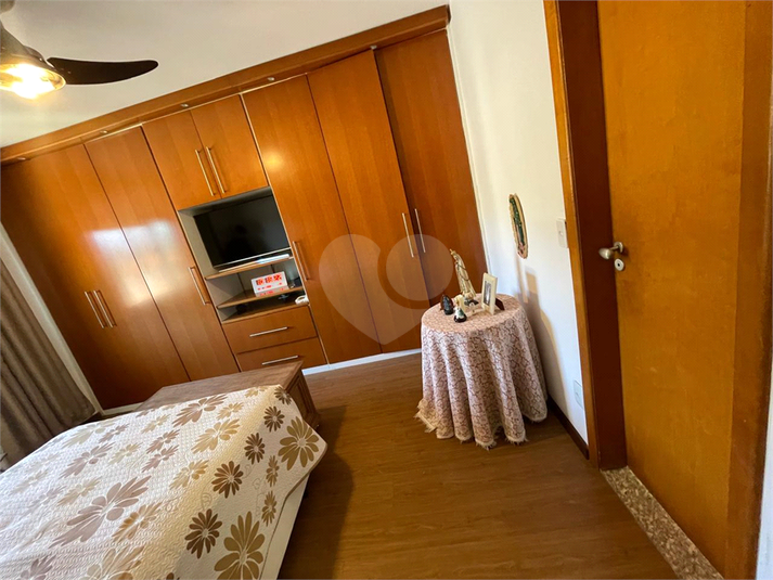 Foto REO1090063