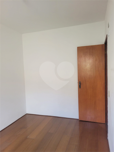 Foto REO1090077