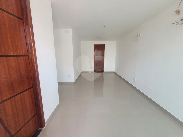 Foto REO1090081
