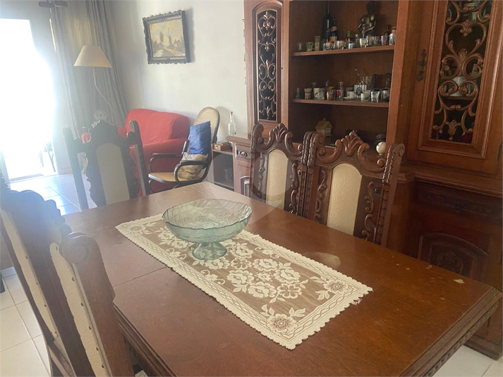 Foto REO1090089