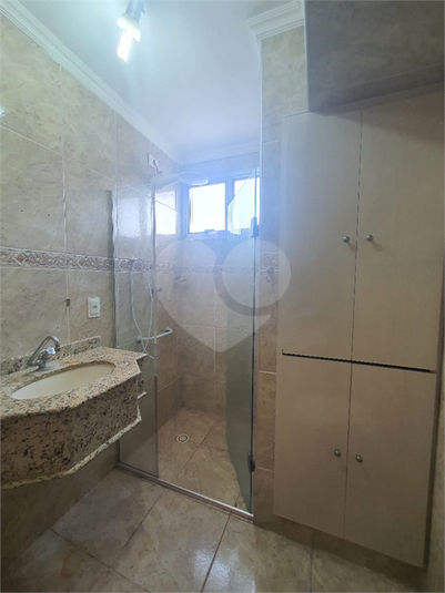 Foto REO1090093