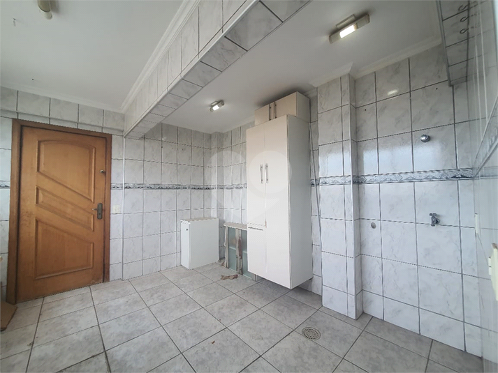 Foto REO1090093