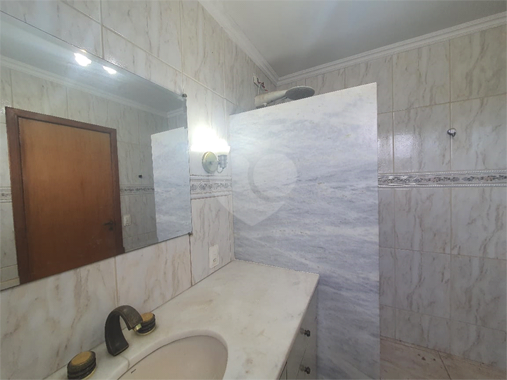 Foto REO1090093