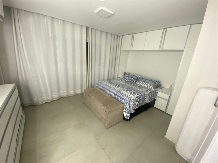 Foto REO1090110