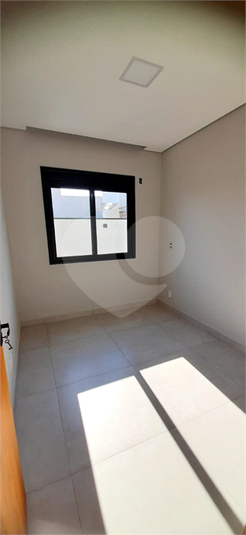 Foto REO1090154