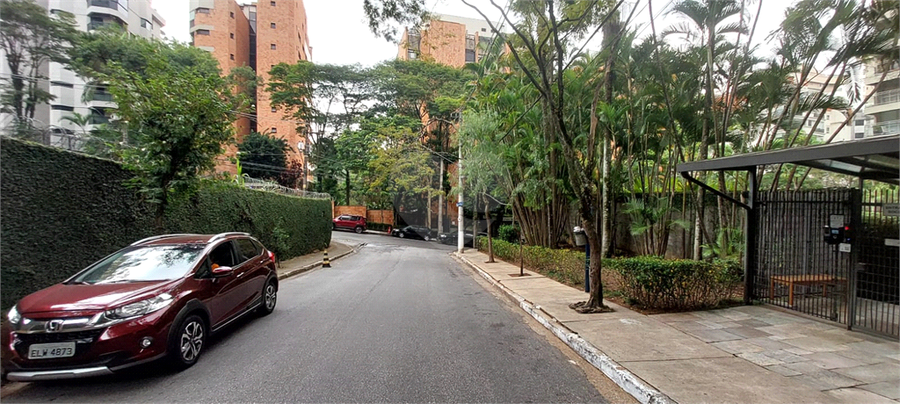 Foto REO1090155