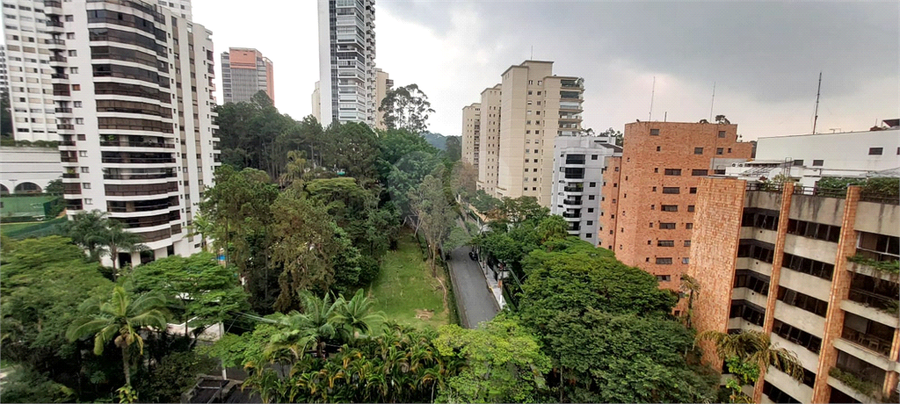 Foto REO1090155