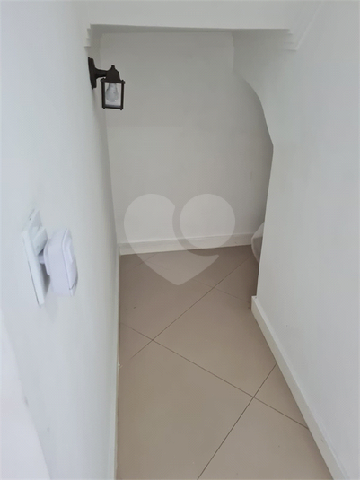 Foto REO1090175