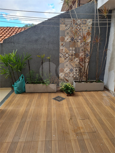 Foto REO1090175