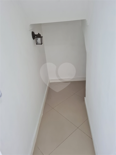 Foto REO1090175