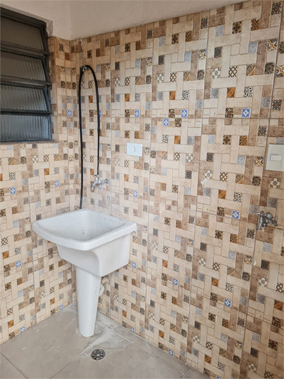 Foto REO1090175