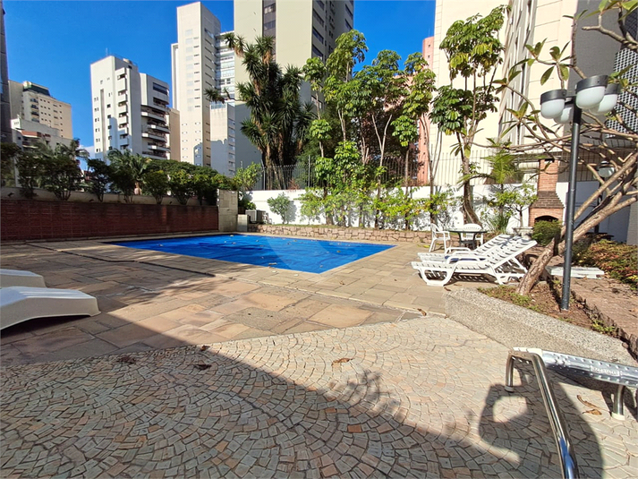 Foto REO1090201