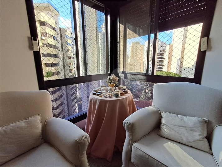 Foto REO1090201