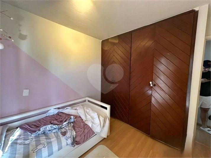 Foto REO1090227