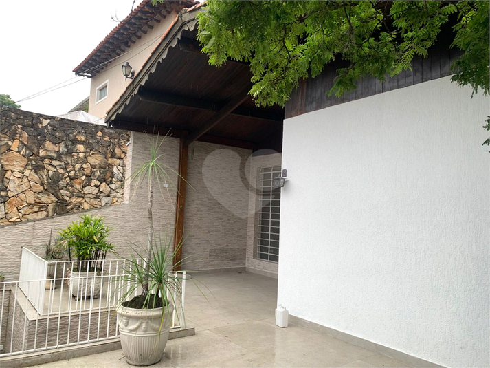Foto REO1090228