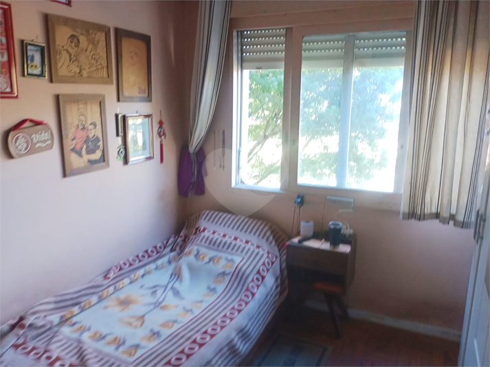 Foto REO1090286