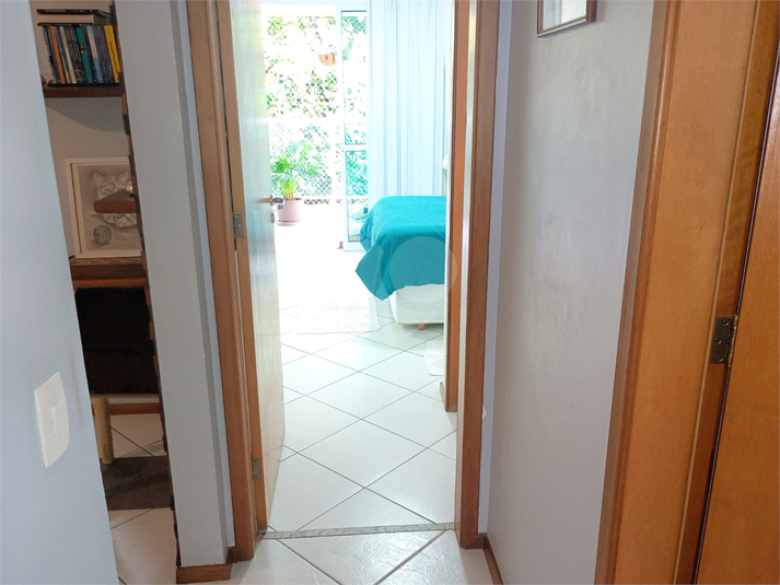 Foto REO1090374