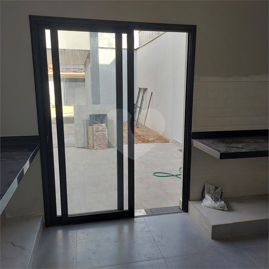 Foto REO1090387
