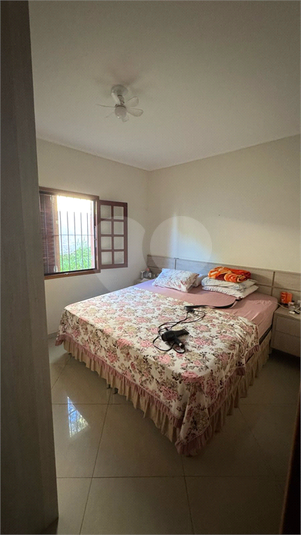 Foto REO1090393