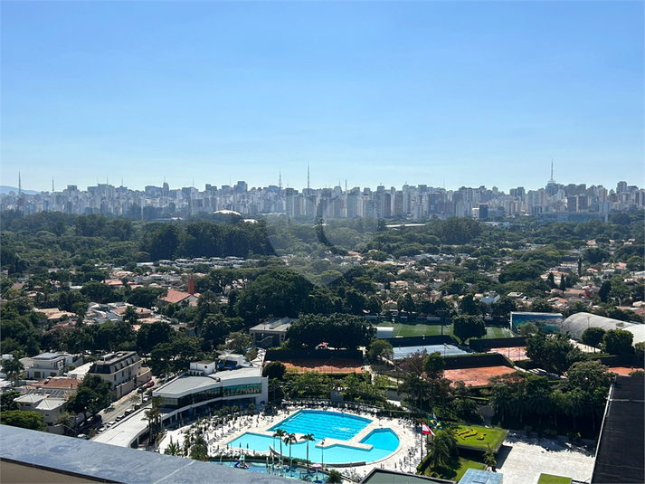 Foto REO1090394