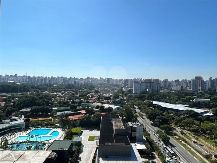 Foto REO1090394